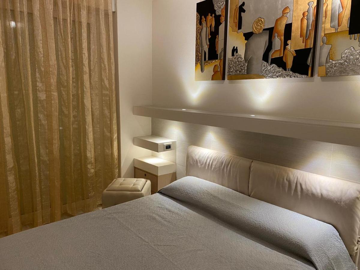 Residenza Casa Del Sole Appartamento Белларія-Іджеа-Марина Екстер'єр фото