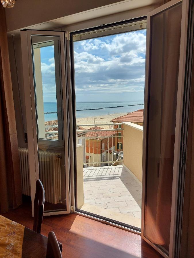 Residenza Casa Del Sole Appartamento Белларія-Іджеа-Марина Екстер'єр фото